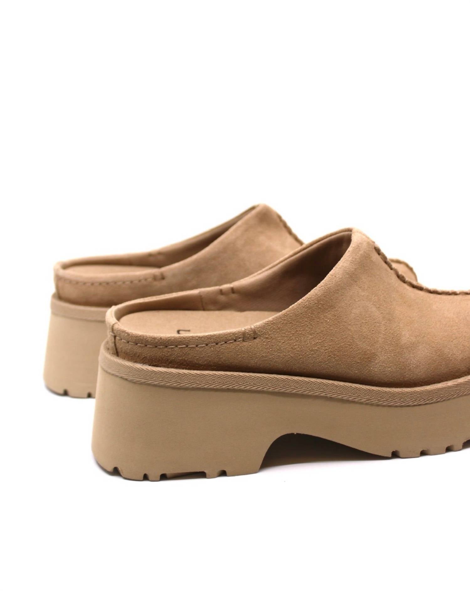 Women's New Heights Clog In Sand