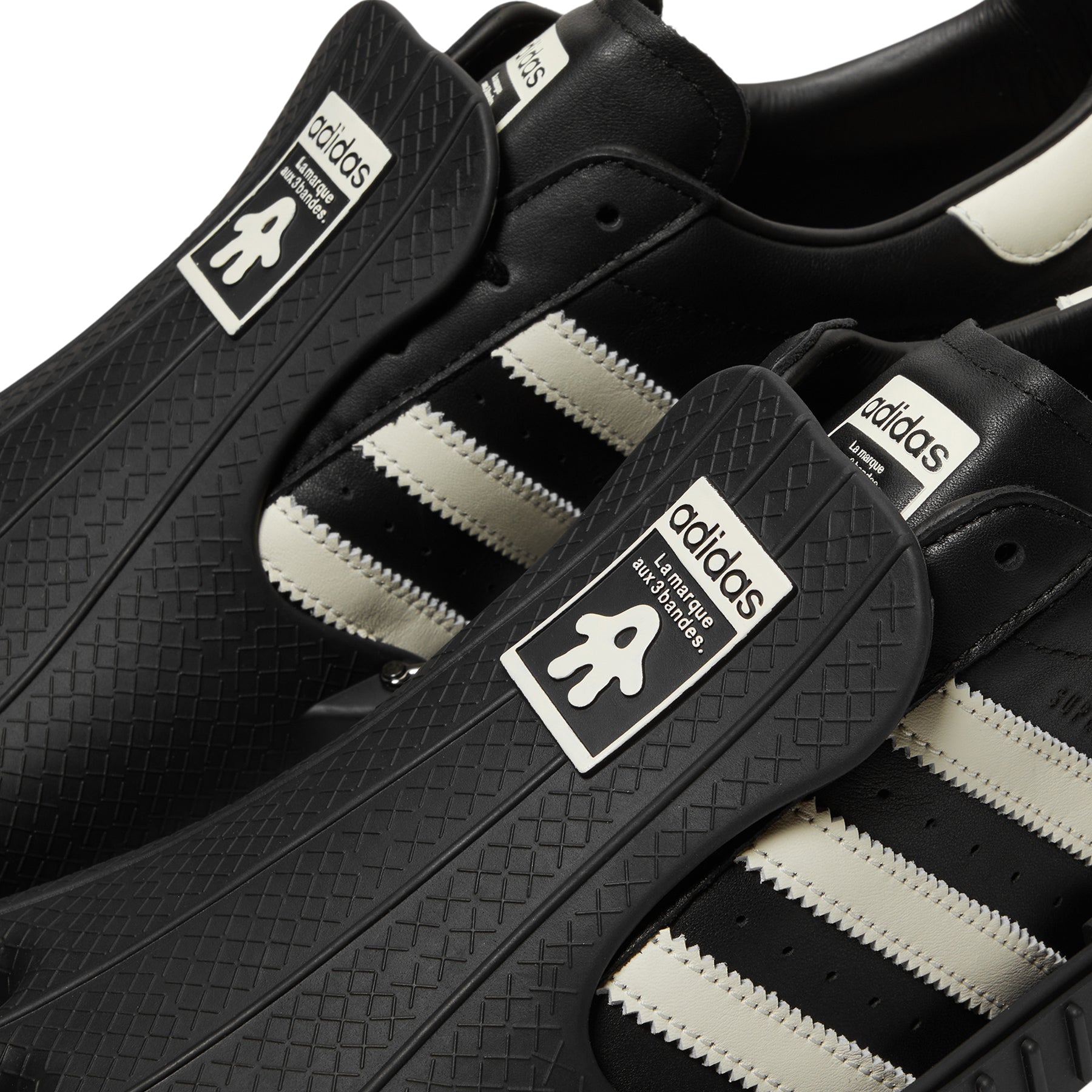 adidas Superfinger Superstar (Core Black/Cream White)