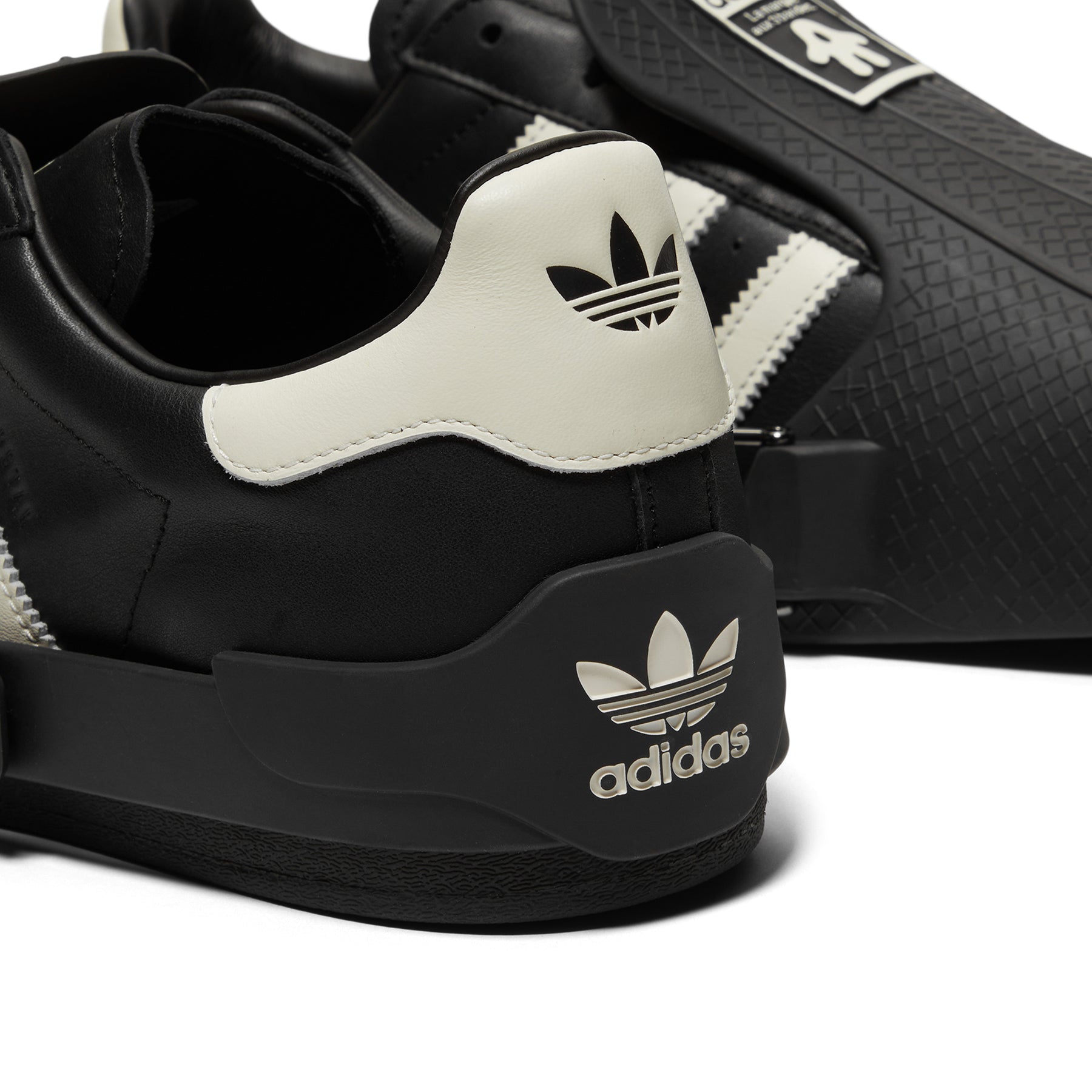 adidas Superfinger Superstar (Core Black/Cream White)