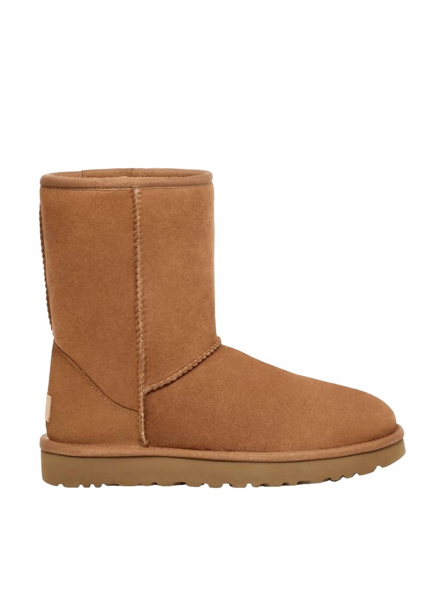 Womens Classic Short Ii Boot in Chestnut