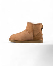 Women's Classic Mini Ii Boot In Chestnut