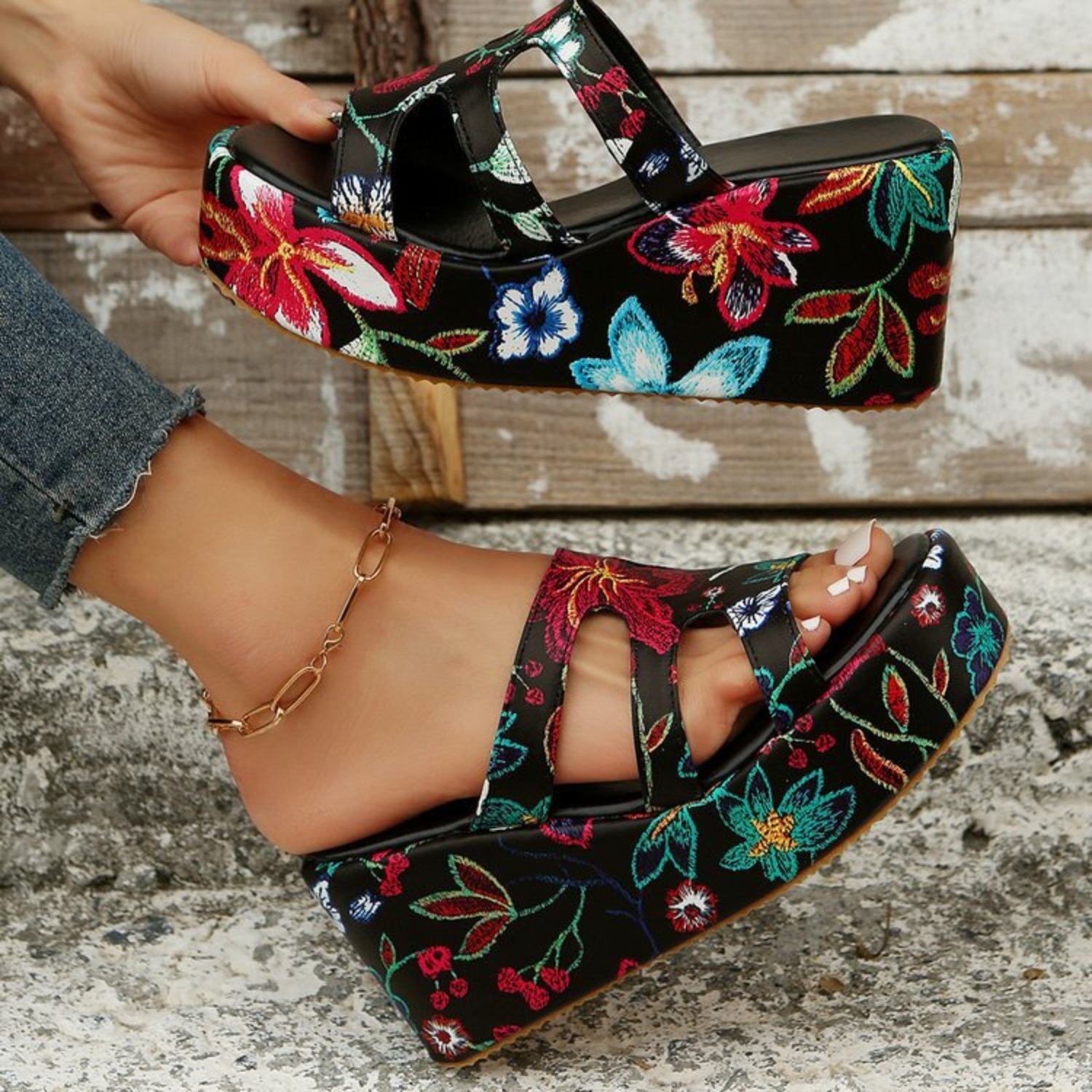 Cutout Floral Peep Toe Sandals