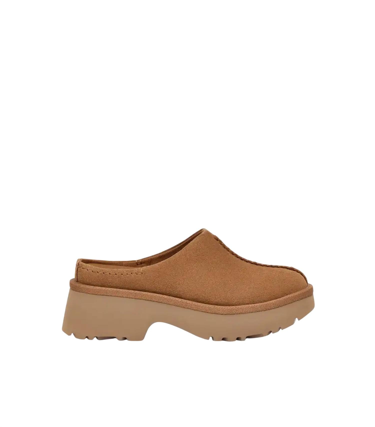 Women New Heights Cozy Clog In Chestnut