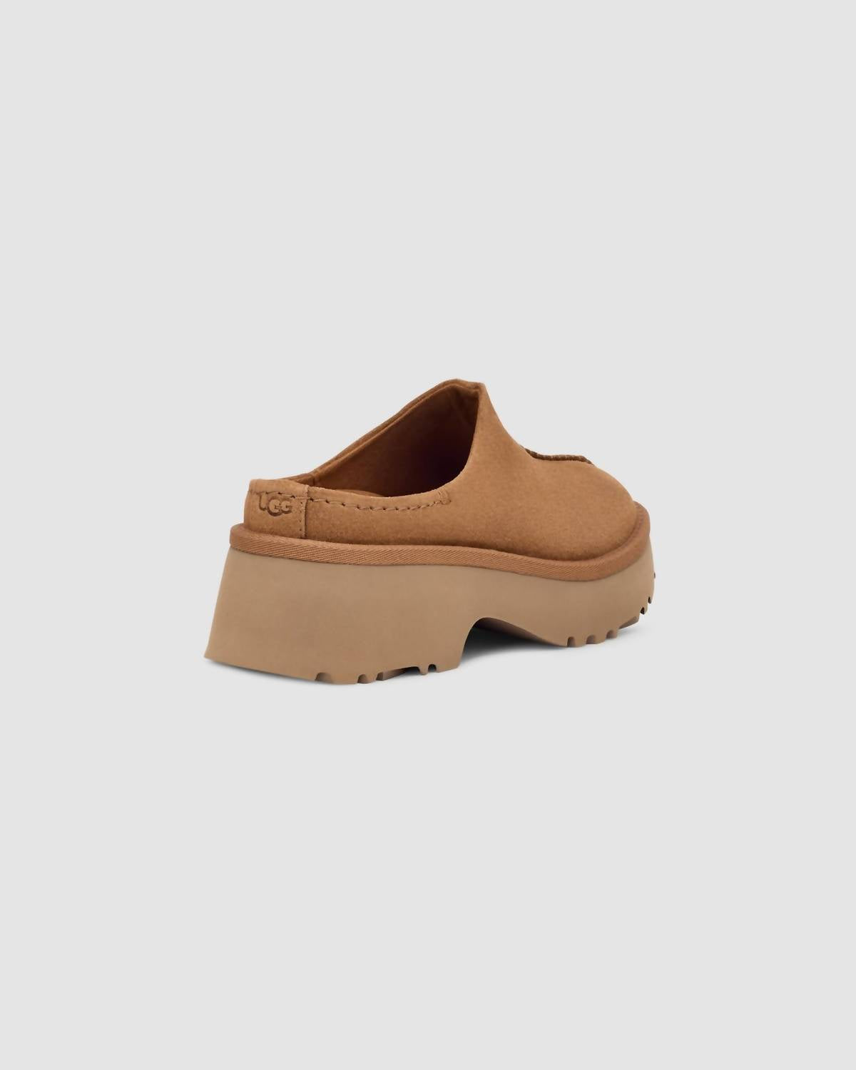 Women New Heights Cozy Clog In Chestnut