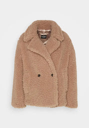 Gertrude Short Teddy Coat In Putty