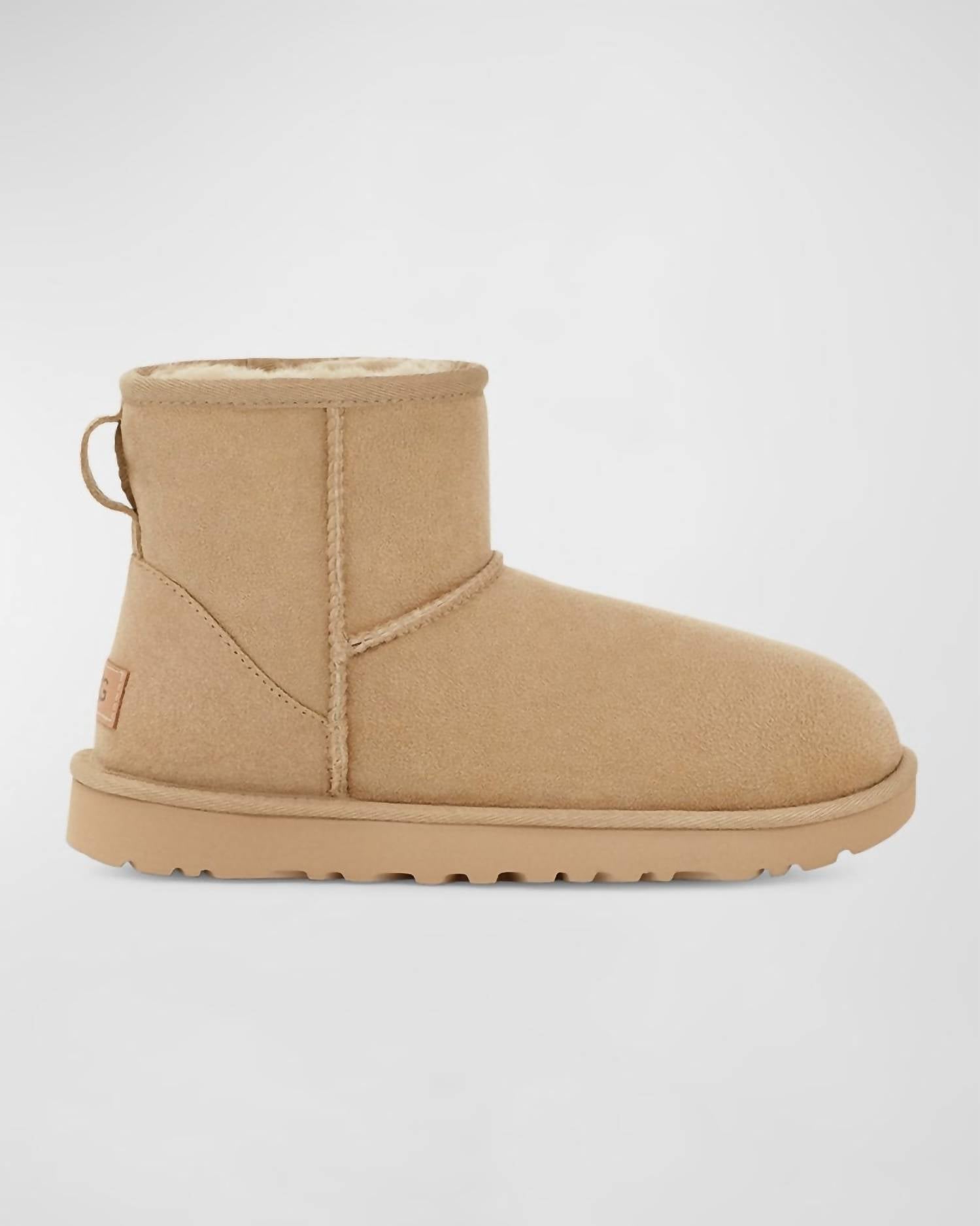 Women's Classic Mini Ii Boot In Mustard Seed