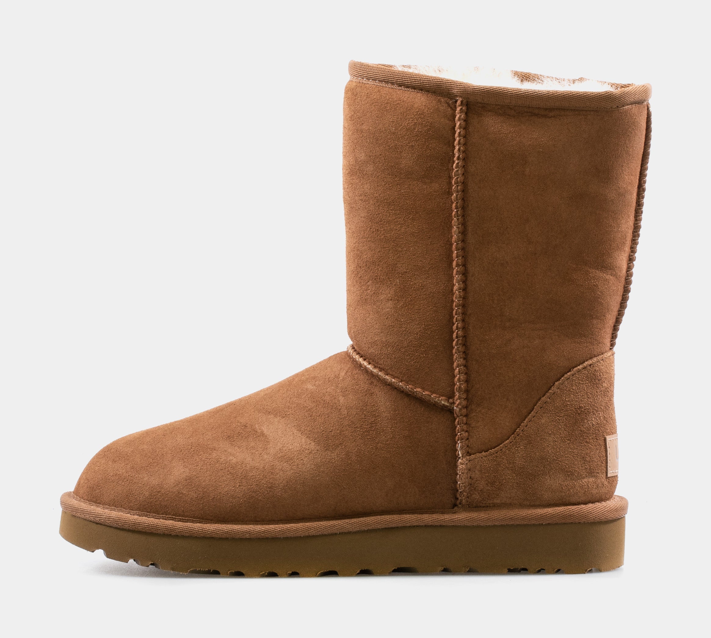 Classic II Short Womens Boots (Chestnut Brown)