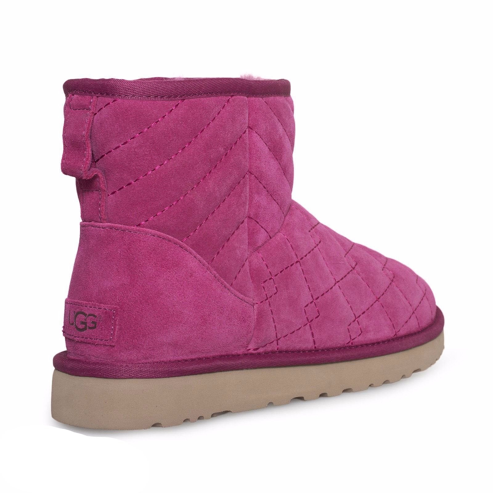 UGG Arden Lonely Hearts Boots