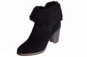 UGG AUSTRALIA BLACK ANKLE BOOTS