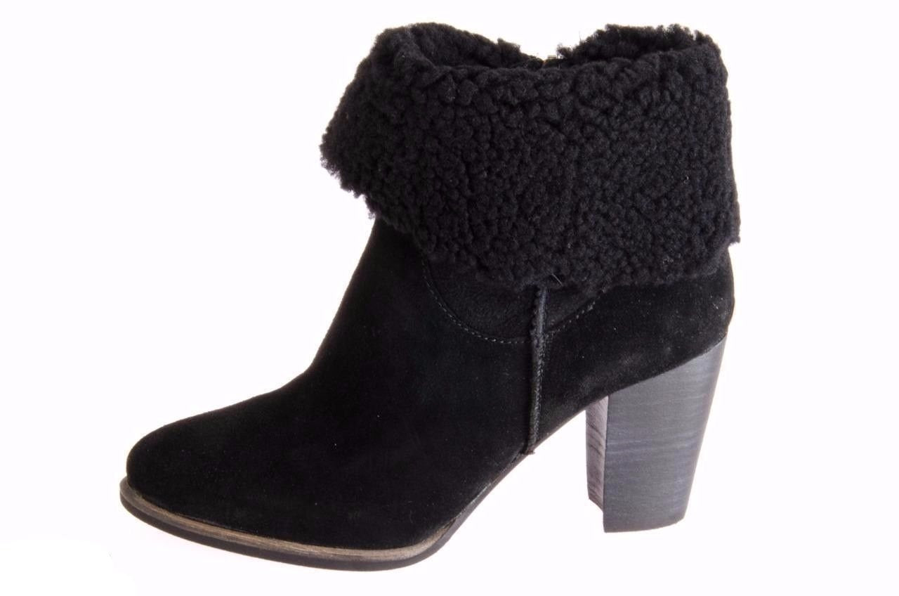 UGG AUSTRALIA BLACK ANKLE BOOTS