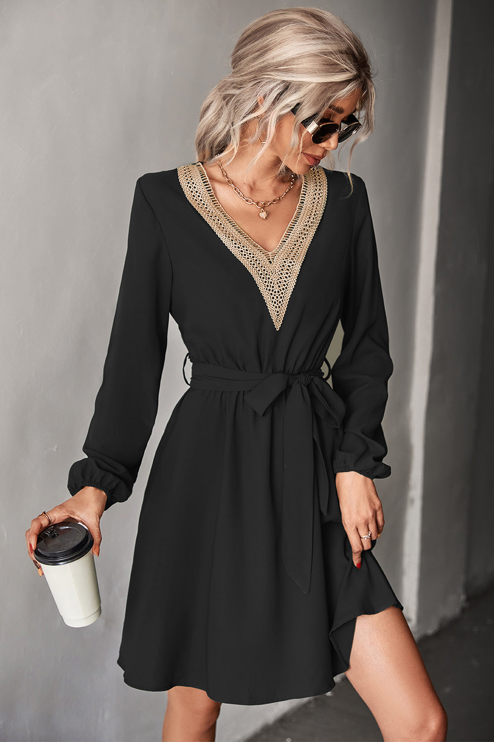 Contrast V-Neck Belted Dress