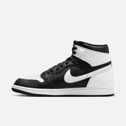 Air Jordan 1 Retro High OG Black White