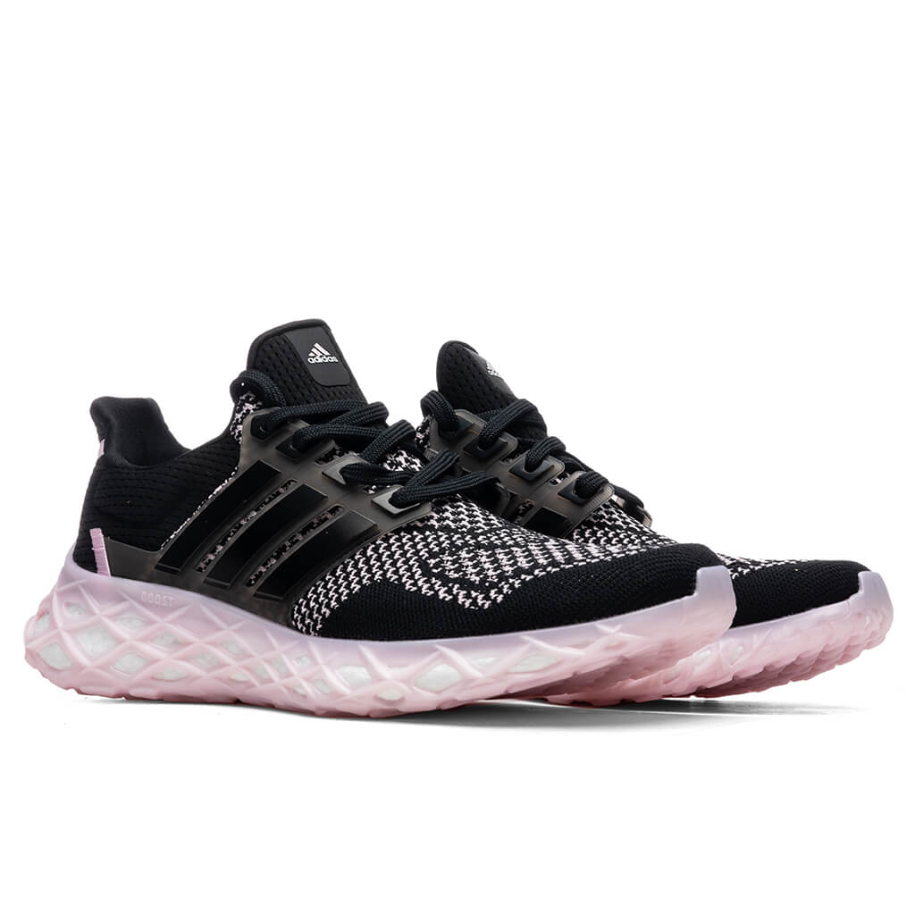 Adidas-Originals-Women_s-Ultraboost-Web-DNA---Black-GY9093---08-18-22---Feature-JAYLEEN-2.jpg