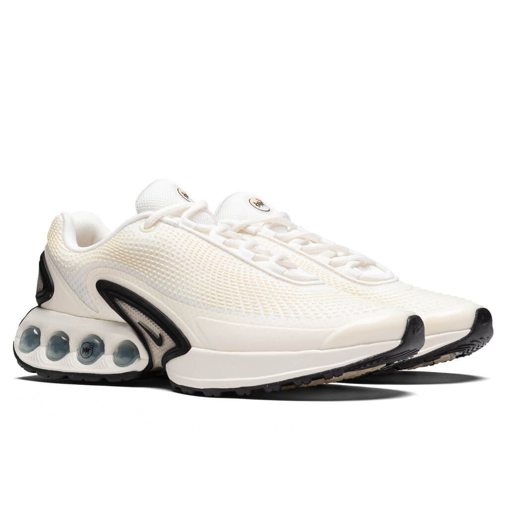 Air-Max-DN-_Sail-and-Coconut-Milk_---Sail-Black-Coconut-Milk-Beach---DV3337-100-03-19-24-Feature-JM-4.jpg