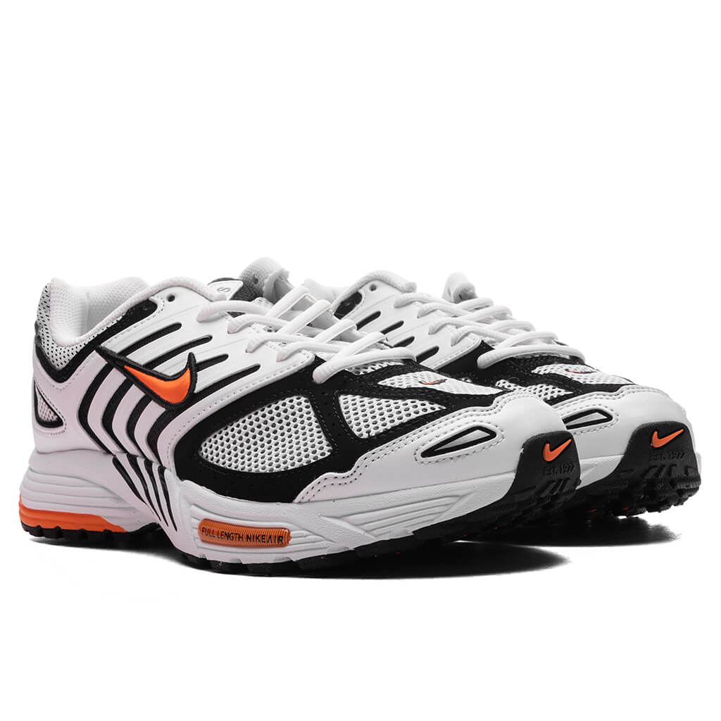 Air-Pegasus-2005---White-Safety-Orange-Black-HQ5403-103-02-11-25-Feature-KN-4.jpg