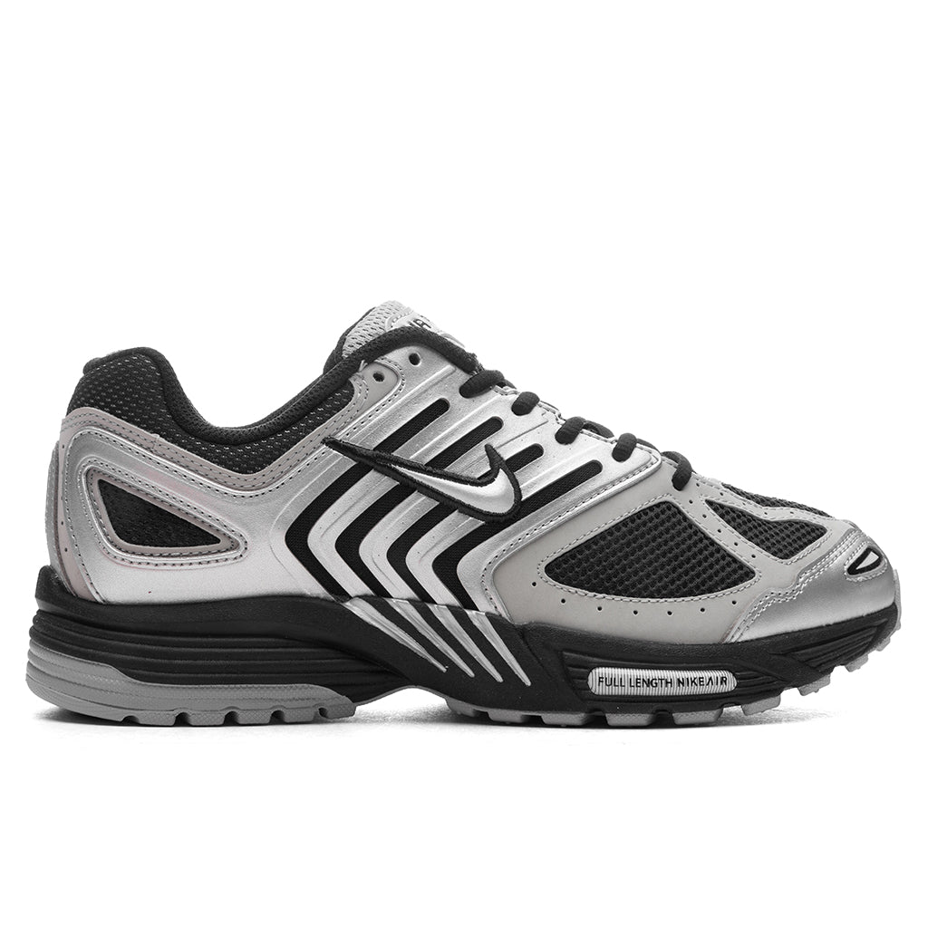 Air-Pegasus-2K5-Metallic-Silver-Metallic-Platinum-Flat-Silver-HQ5403-001---11-20-24---Feature--DV-25.jpg