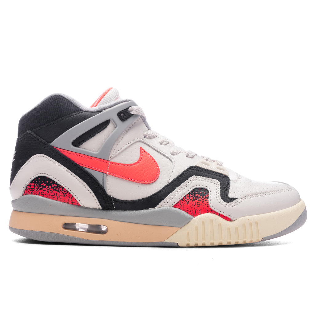 Air Tech Challenge 2 'Hot Lava' - Phantom/Hot Lava/Black