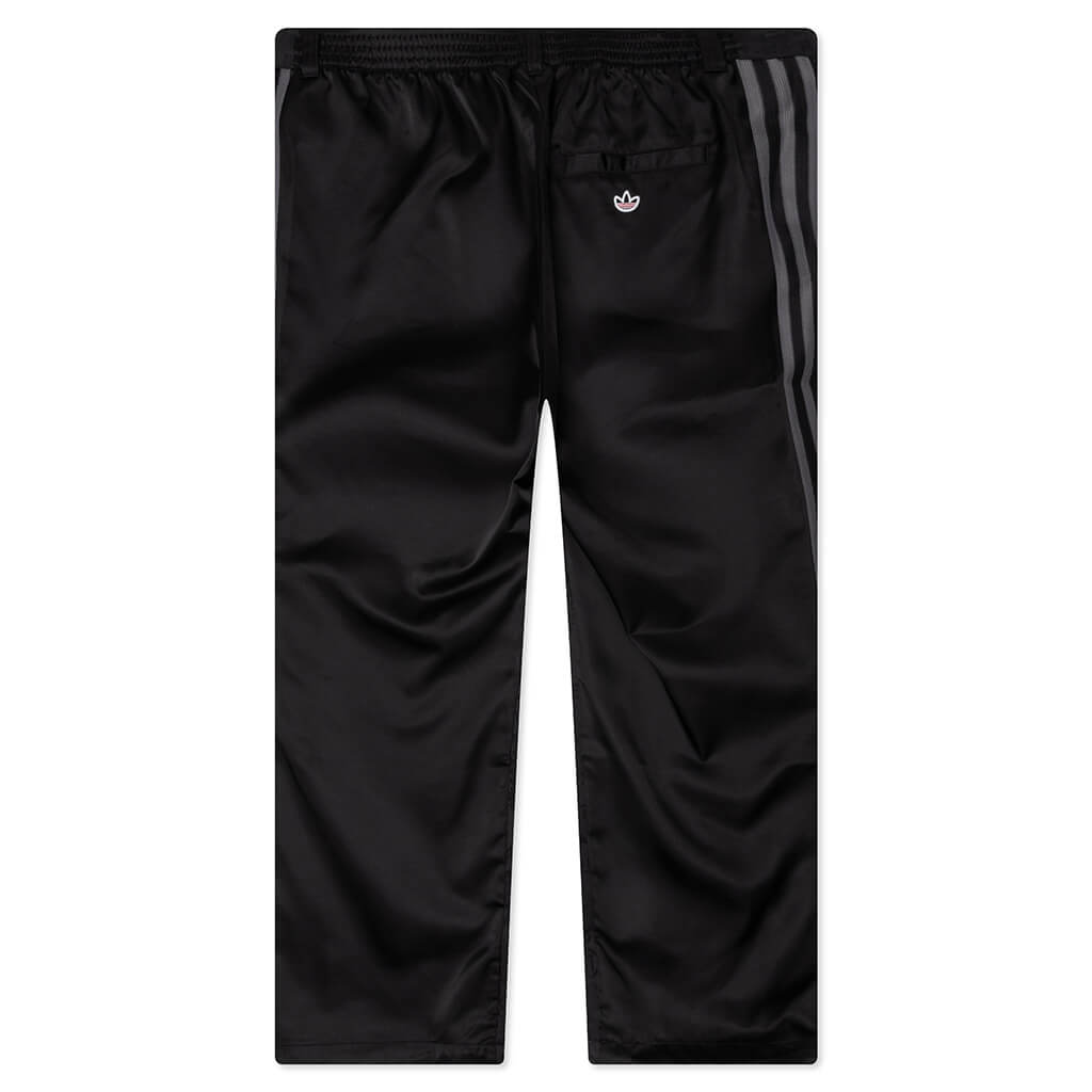 Clot-LNY-Pant---Black-JD3541-02-02-25-Feature-VR-7.jpg