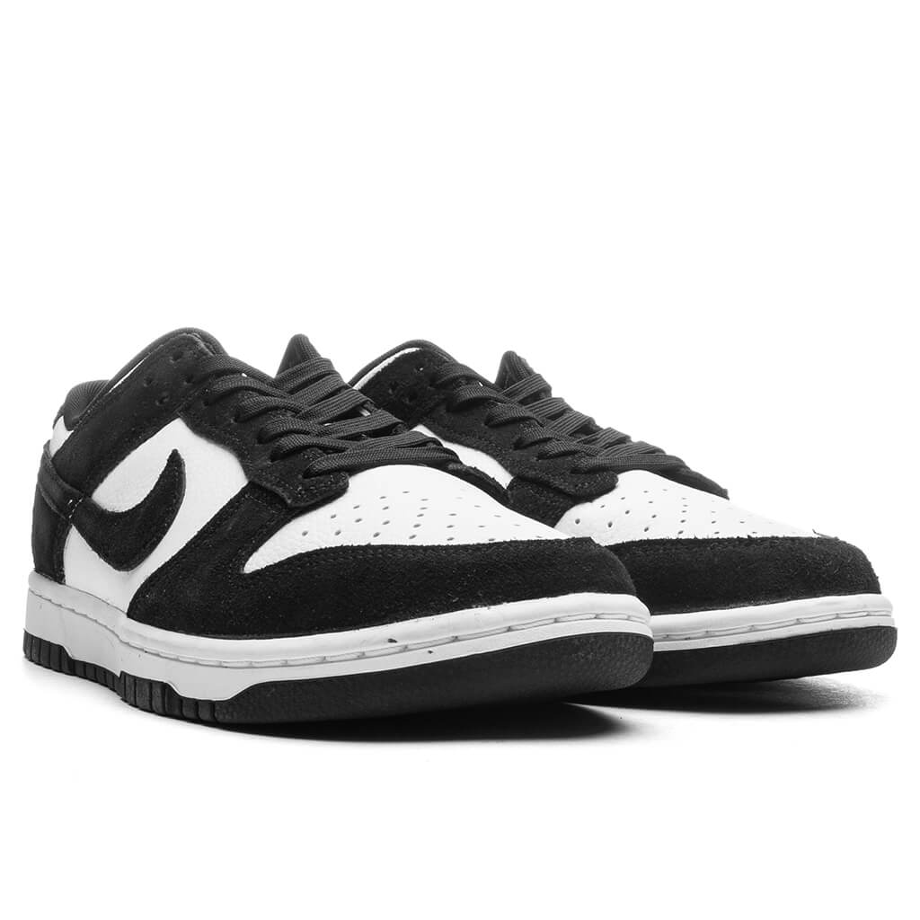 Dunk-Low-Retro-SE---White-Black-White-FQ8249-100-08-06-24-Feature-JP-4.jpg