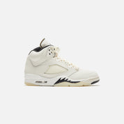 Nike Air Jordan 5 SE - Sail / Black-Light Orewood Brown / Coconut Milk