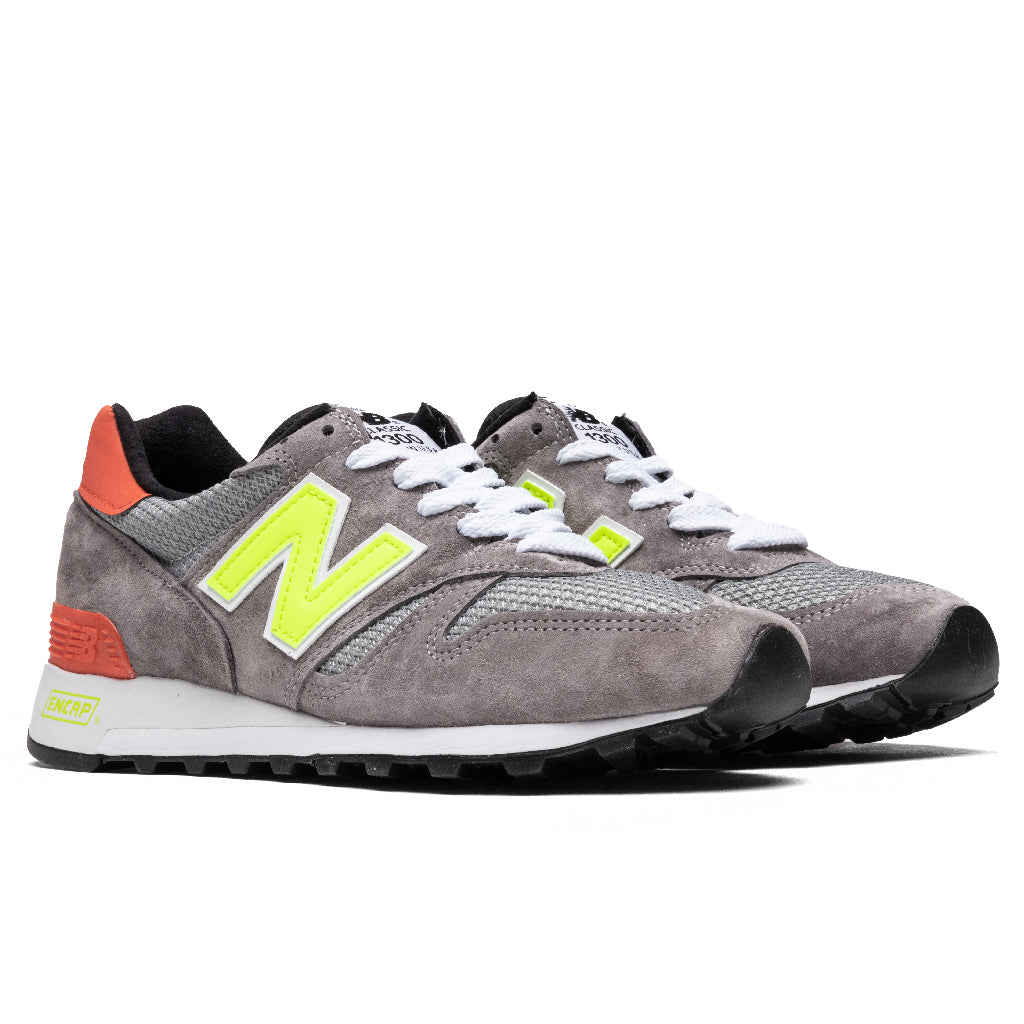 New-Balance-1300---Grey-Yellow-M1300PD---12-29-2020---01-2.jpg