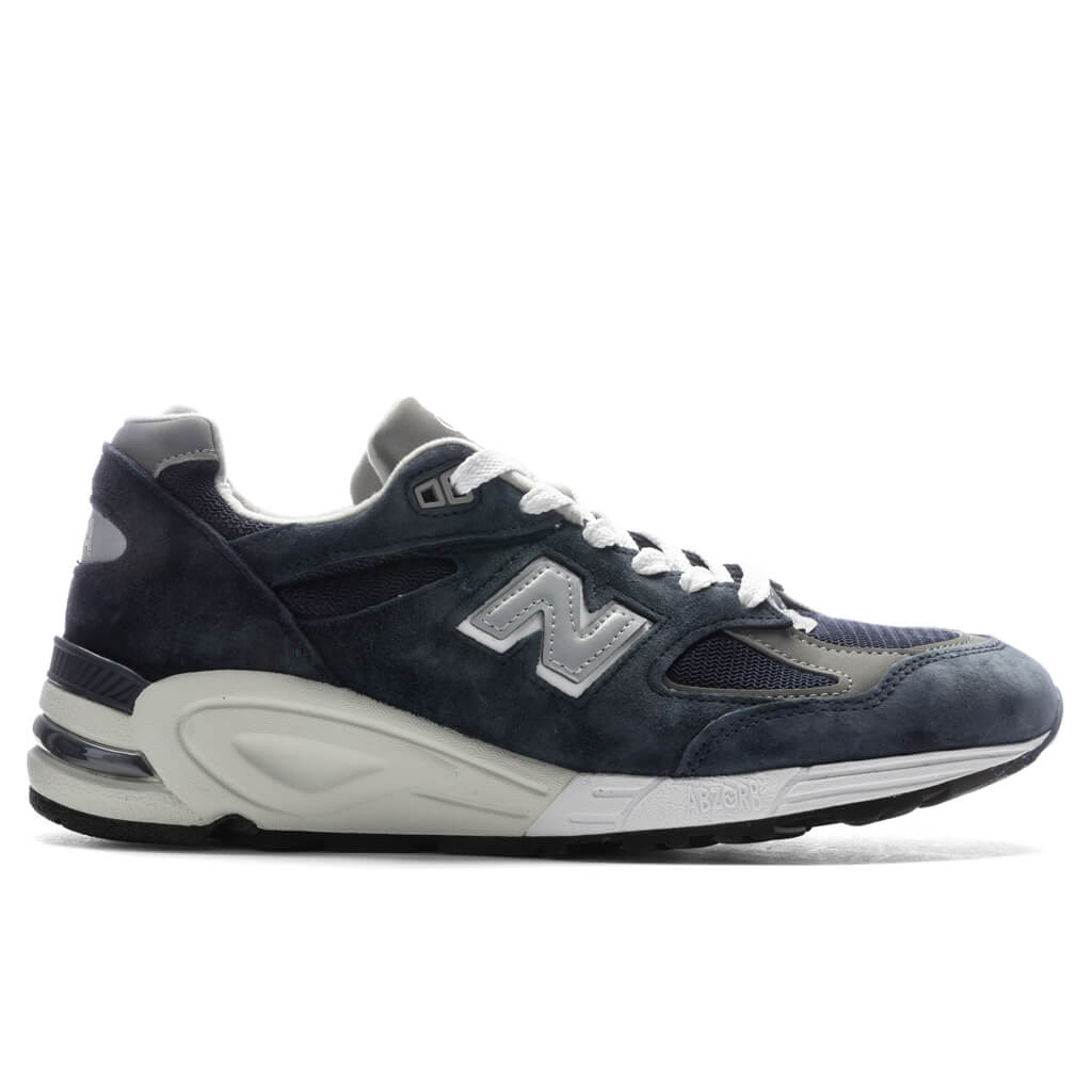 New-Balance-990v2---Navy-M990NB2-05-05-23-Feature-DV-KN.jpg