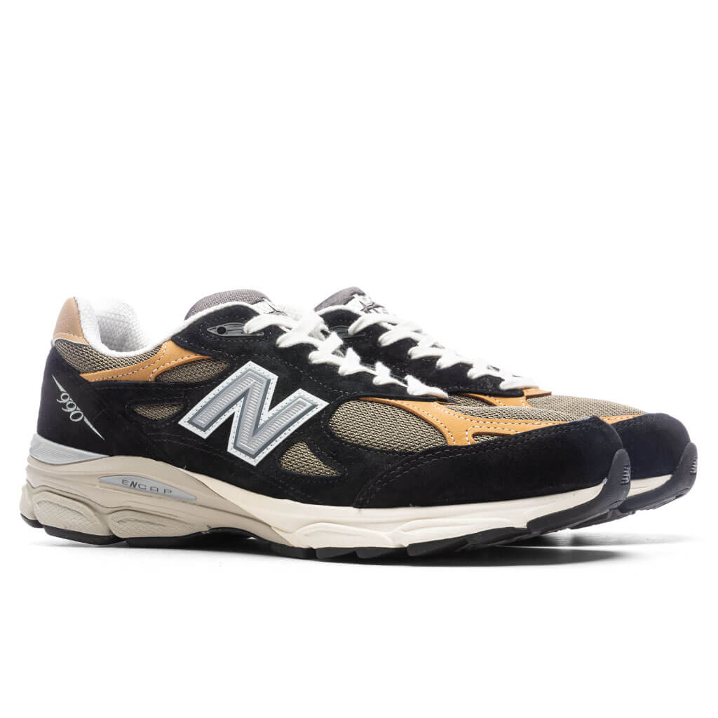 New-Balance-990v3---Black-M990BB3---04-06-23-S-NF--Feature.jpg