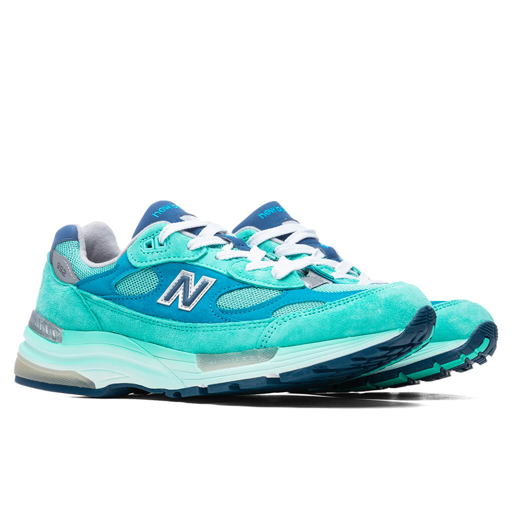 New-Balance-992---Blue-Silver-Metallic-M992TB---08-20-2021---01-2.jpg