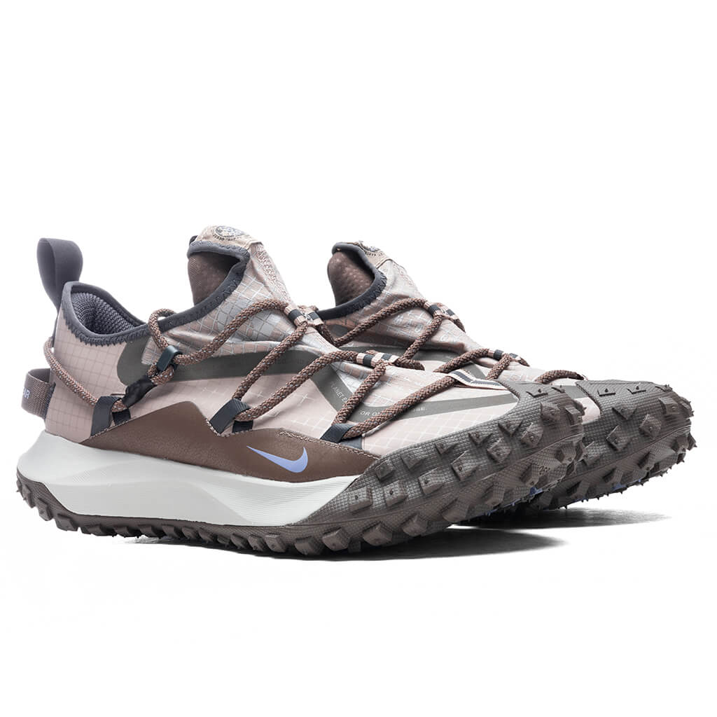 ACG Mountain Fly Low SE - Ironstone/Malt/Light Iron Ore/Light Bone