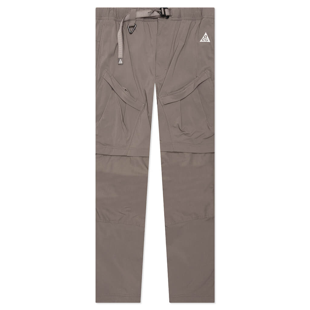 ACG "Smith Summit" Cargo Pants - Olive Grey/Summit White