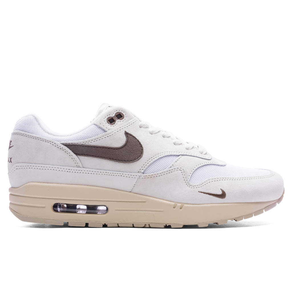 Nike-Air-Max-1---Sail-Ironstone-White-Rattan-DZ4494-100-12-23-22-Feature-VR.jpg