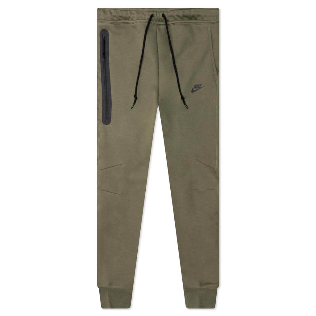 Nike-Tech-Fleece---Medium-Olive-Black-FB8002-222-01-20-24-Feature-KN.jpg