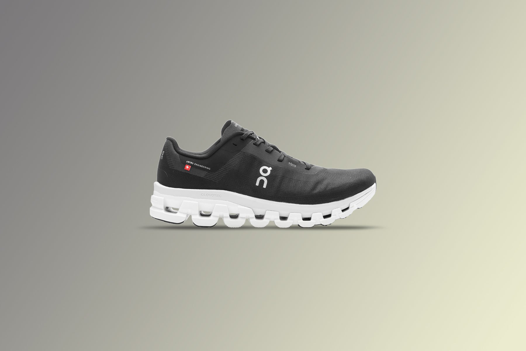 Women's Cloudflow 4 - Black/White