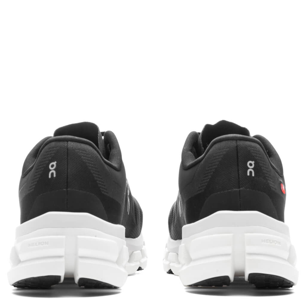 Women's Cloudflow 4 - Black/White