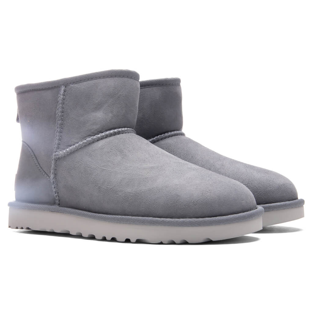 UGG-Women_s-Classic-Mini-II-Boot---Ash-Fog-1016222-AFG---11-06-2021---01-2.jpg