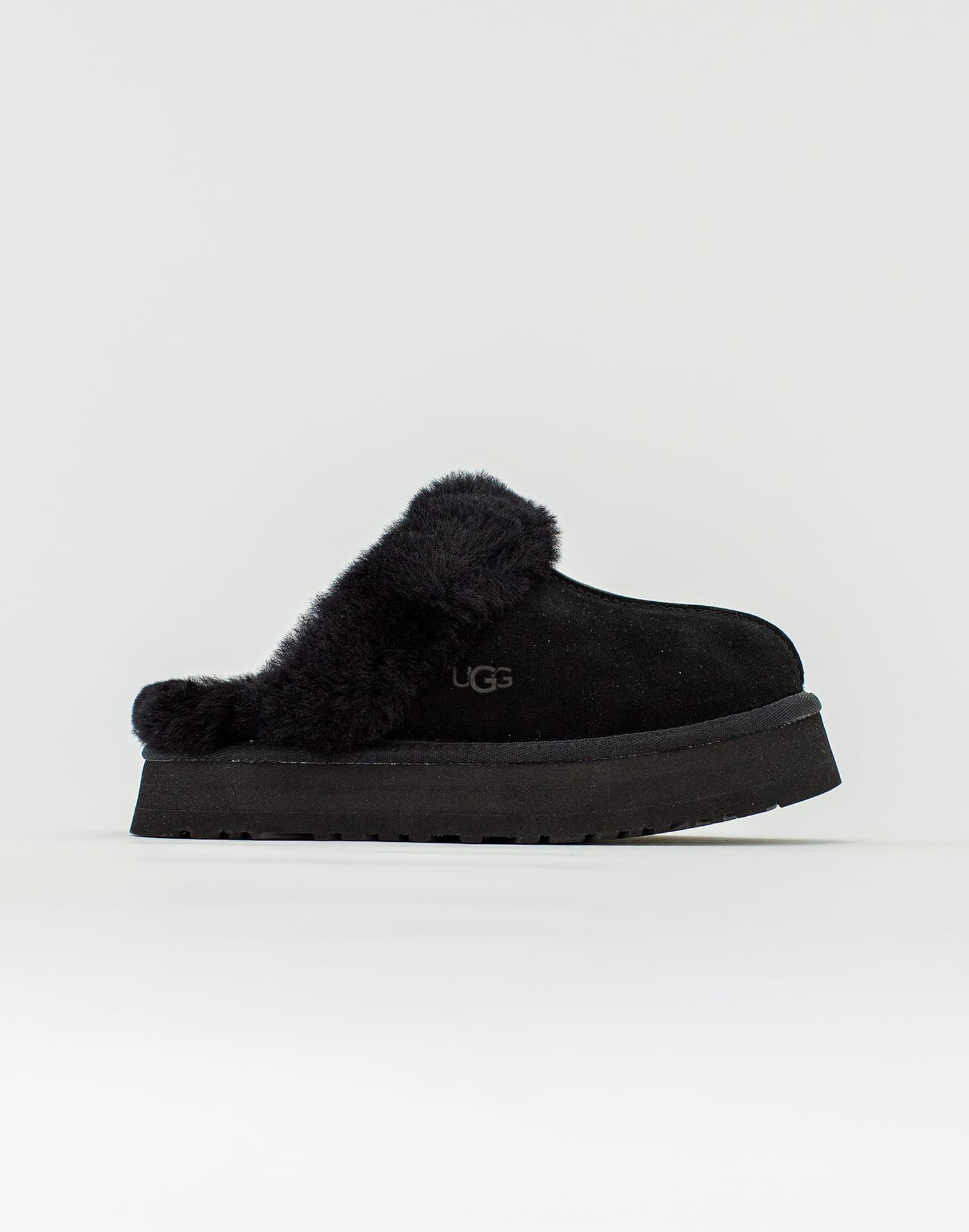 UGG_1122550_M-1.jpg