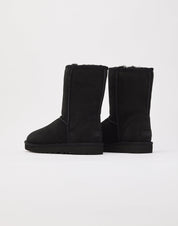 UGG CLASSIC SHORT II BOOTS