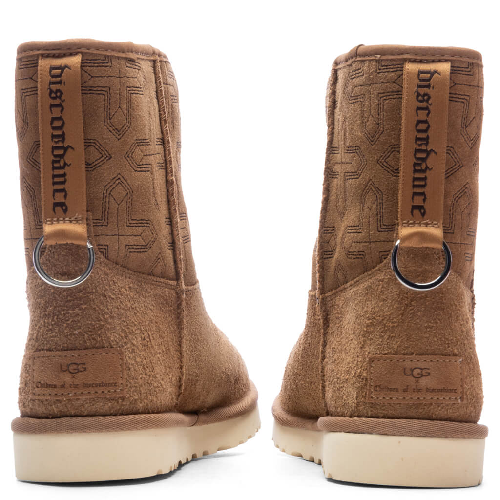 UGG x Children of the Discordance Classic Short Boot - Chestnut