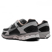 Zoom Vomero 5 - Dark Smoke Grey/Smoke Grey/Light Smoke Grey