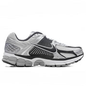 Zoom Vomero 5 - Metallic Silver/Black/Pure