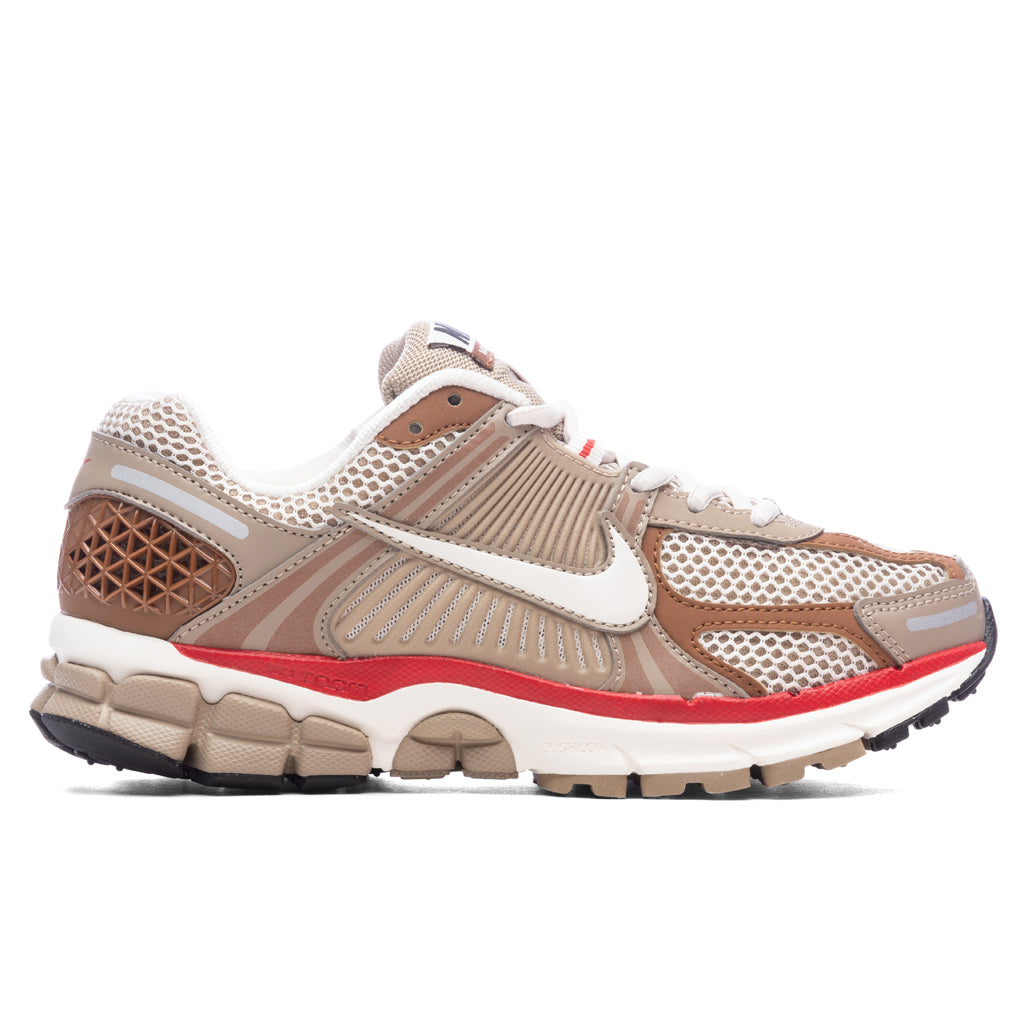 Women's Zoom Vomero 5 - Khaki/Phantom/Fire Red/Sail