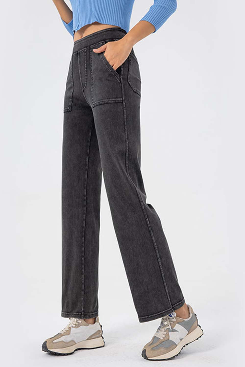 Pocketed Long Jeans