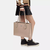 Coach Outlet Nina Carryall