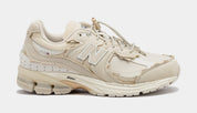 2002R Mens Running Shoes (Sandstone)