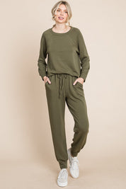 Super Lady Round Neck Raglan Sleeve Top and Pants Lounge Set