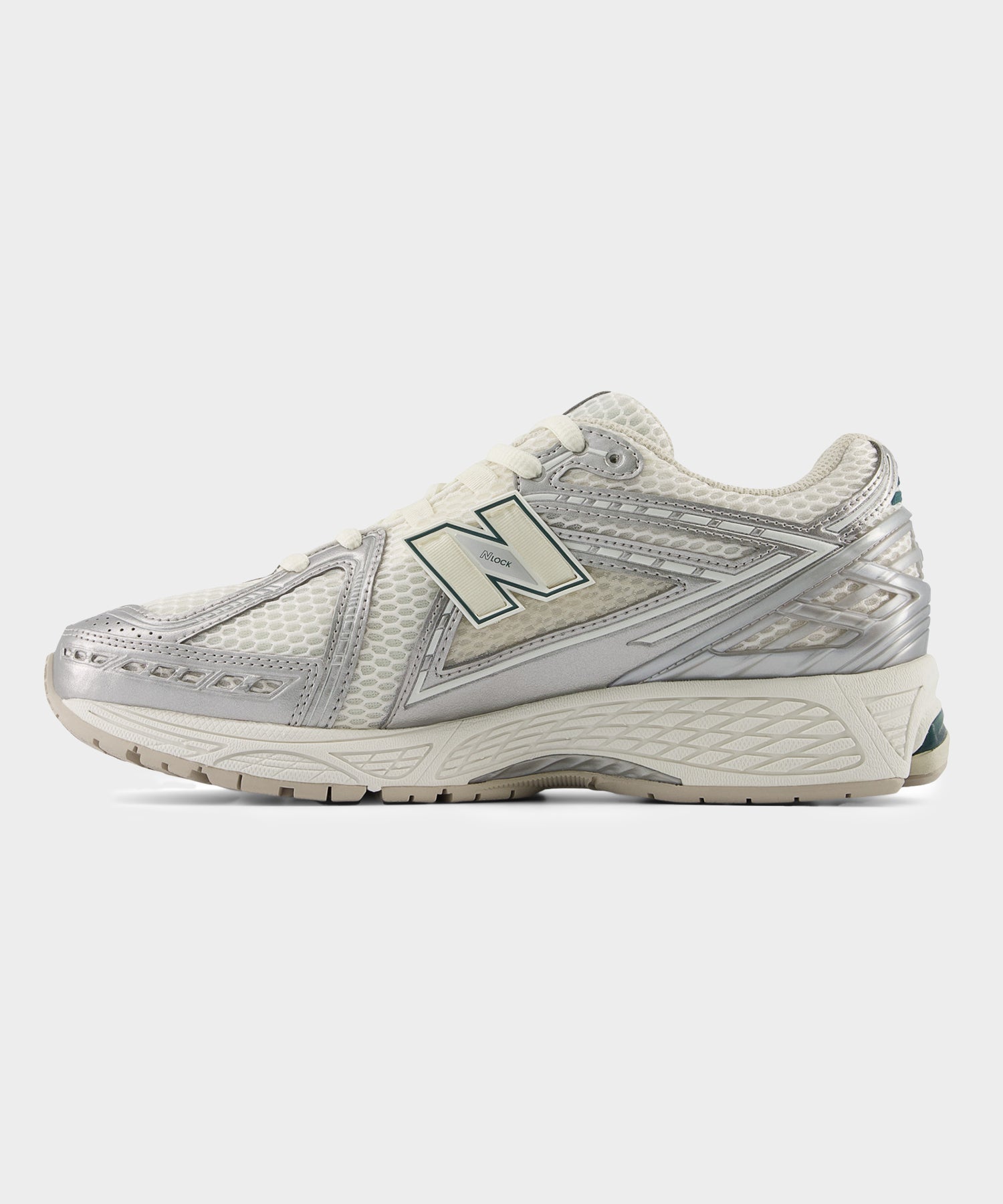 new-balance-1906r-silver-metallic-sea-saltnew-balance-213204.jpg