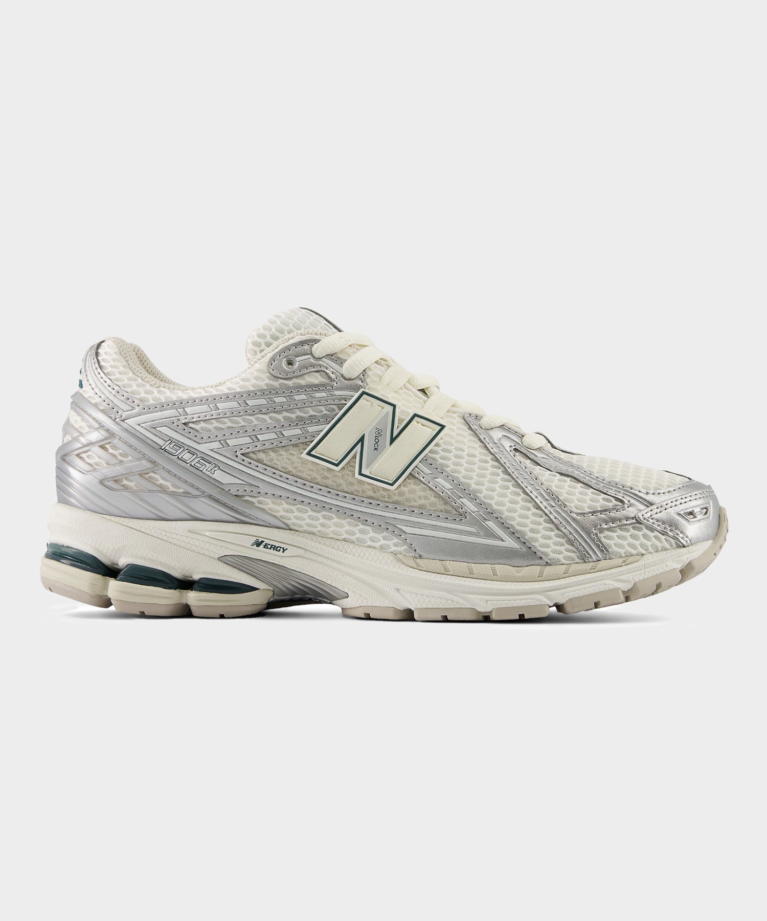 new-balance-1906r-silver-metallic-sea-saltnew-balance-527131.jpg