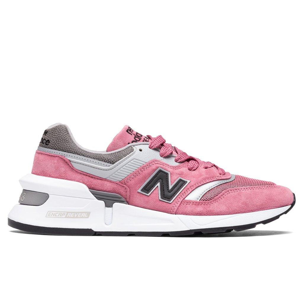 new-balance-997-pinkgrey.jpg