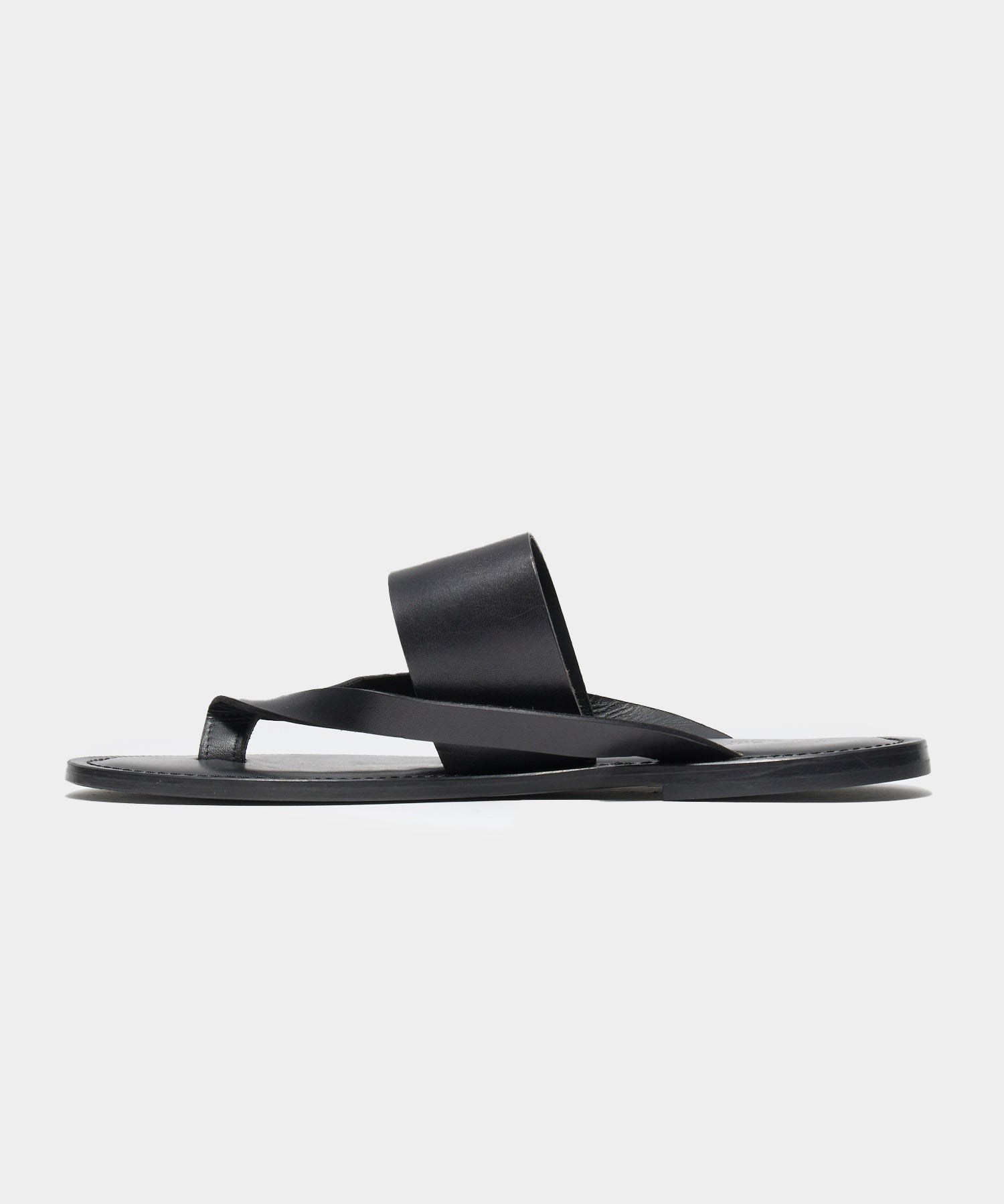 Tuscan Leather Thong Cross Sandal in Black