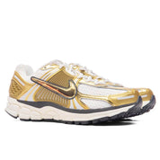 Women's Zoom Vomero 5 - Photon Dust/Metallic Gold/Gridiron